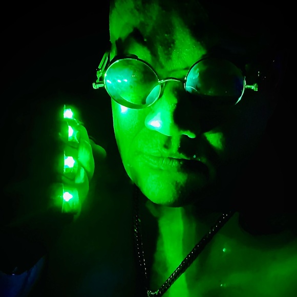 Meet your Posher, Jethro - Picture 1 of 1